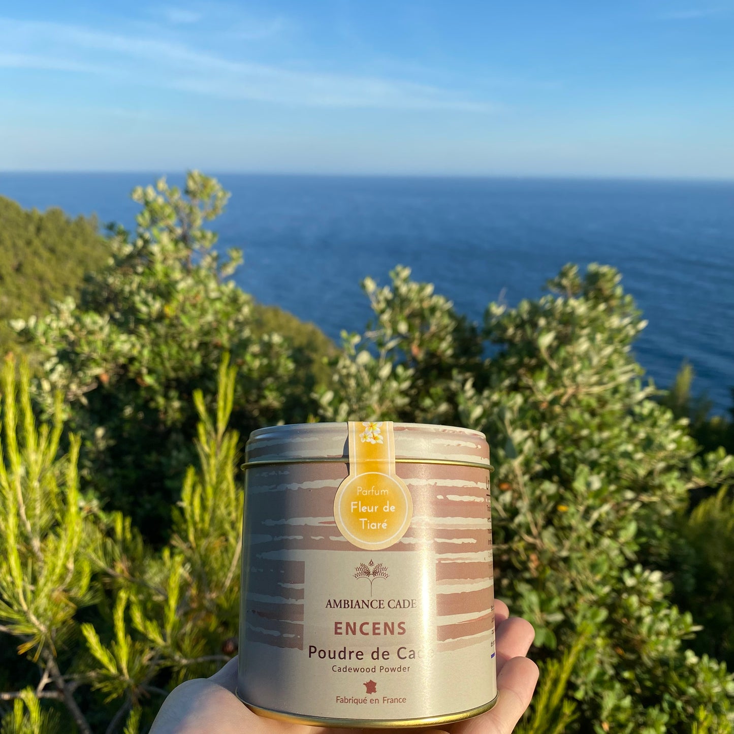 Packaging boite d'encens naturel décor provence